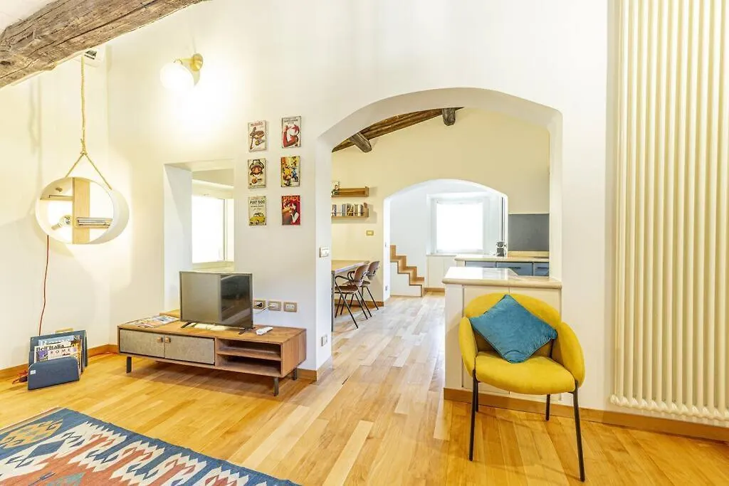 Ferienwohnung Monti - Stunning Loft In The Heart Of Rome'S Monti Rom